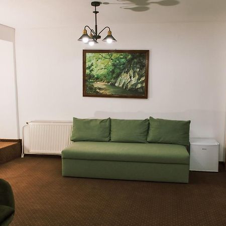 Hotel Cora Bistrita ภายนอก รูปภาพ